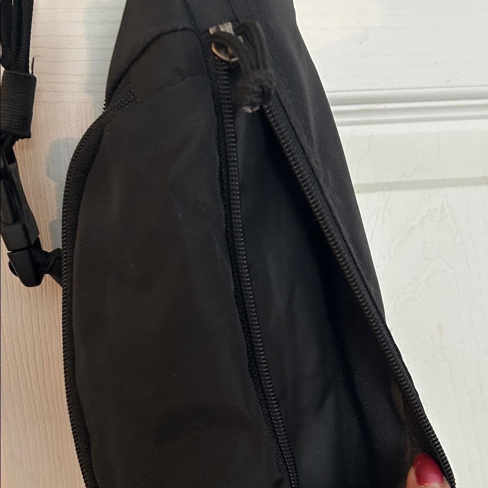 Unisex Nike Black Belt Bag - Picture 7 of 7